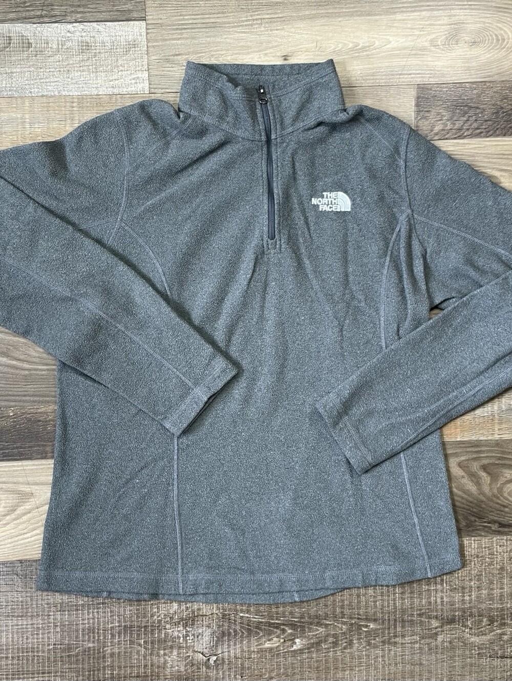 The North Face Women’s Medium Gray Fleece 1/4 Zip Pullover Jacket Outdoor Warm